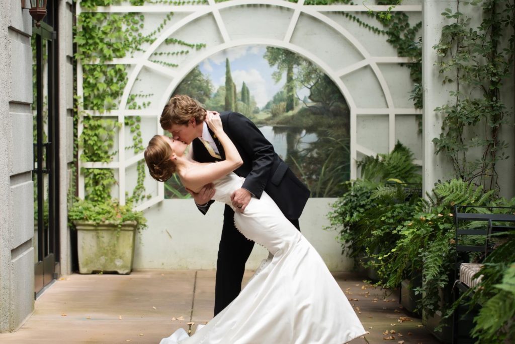 Bride and Groom at O.Henry Hotel Bride and Groom at O.Henry Hotel
