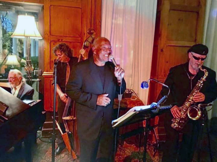 Clinton Horton Jazz SingeratOHenry Clinton Horton Jazz Singer at O.Henry Hotel