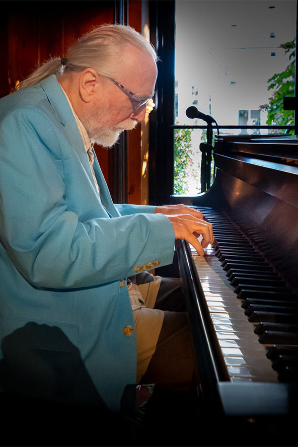 Dave Fox - Photo by Tommie Fantine Lauer Dave Fox of The O.Henry Trio, plays the piano at O.Henry Hotel.